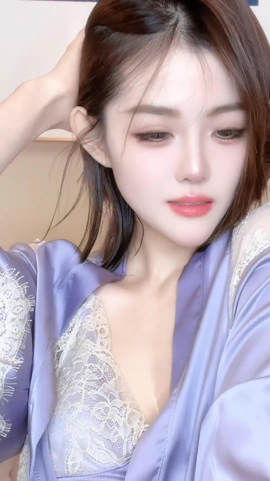 大香蕉直播app和大胸襟直播界面展示